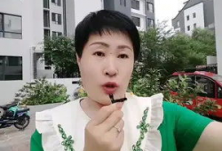 感动的短视频,短视频中的感人瞬间